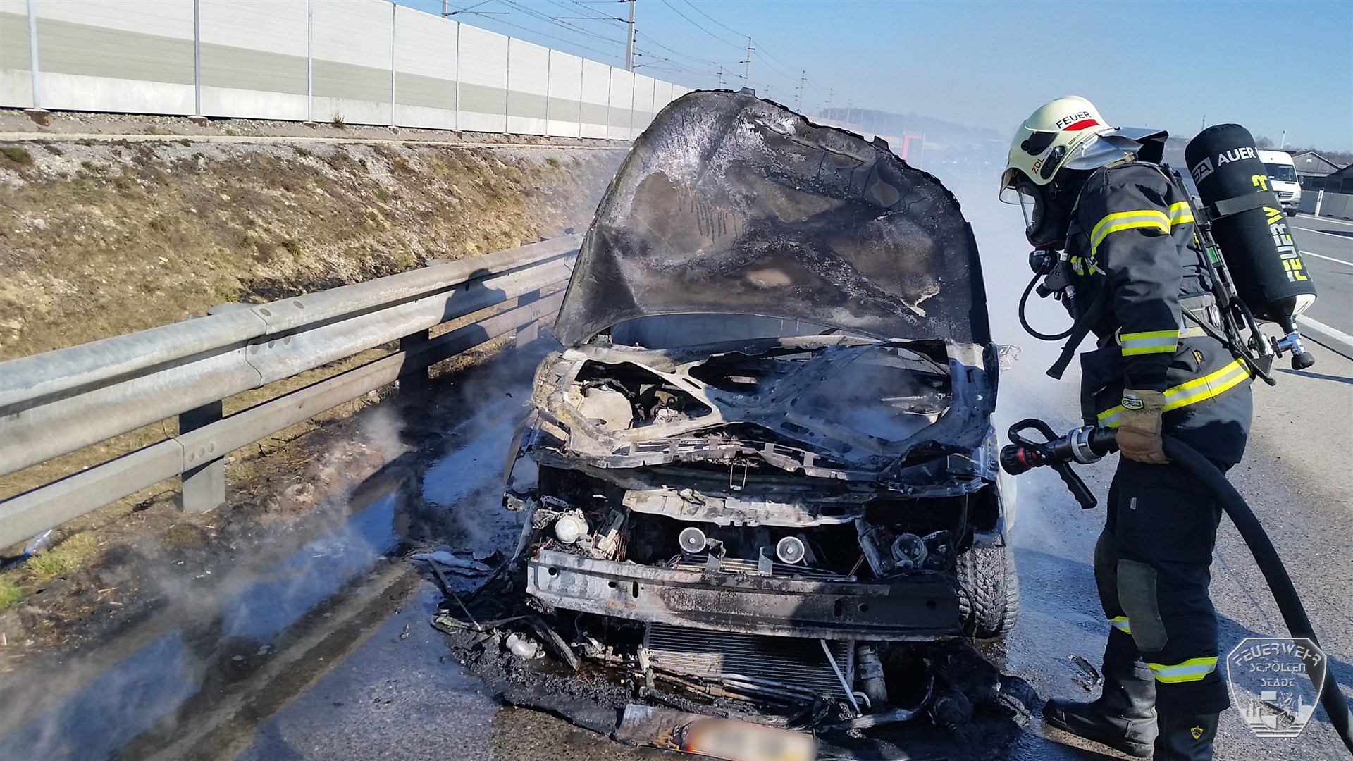2019 02 28 Fahrzeugbrand A1 1