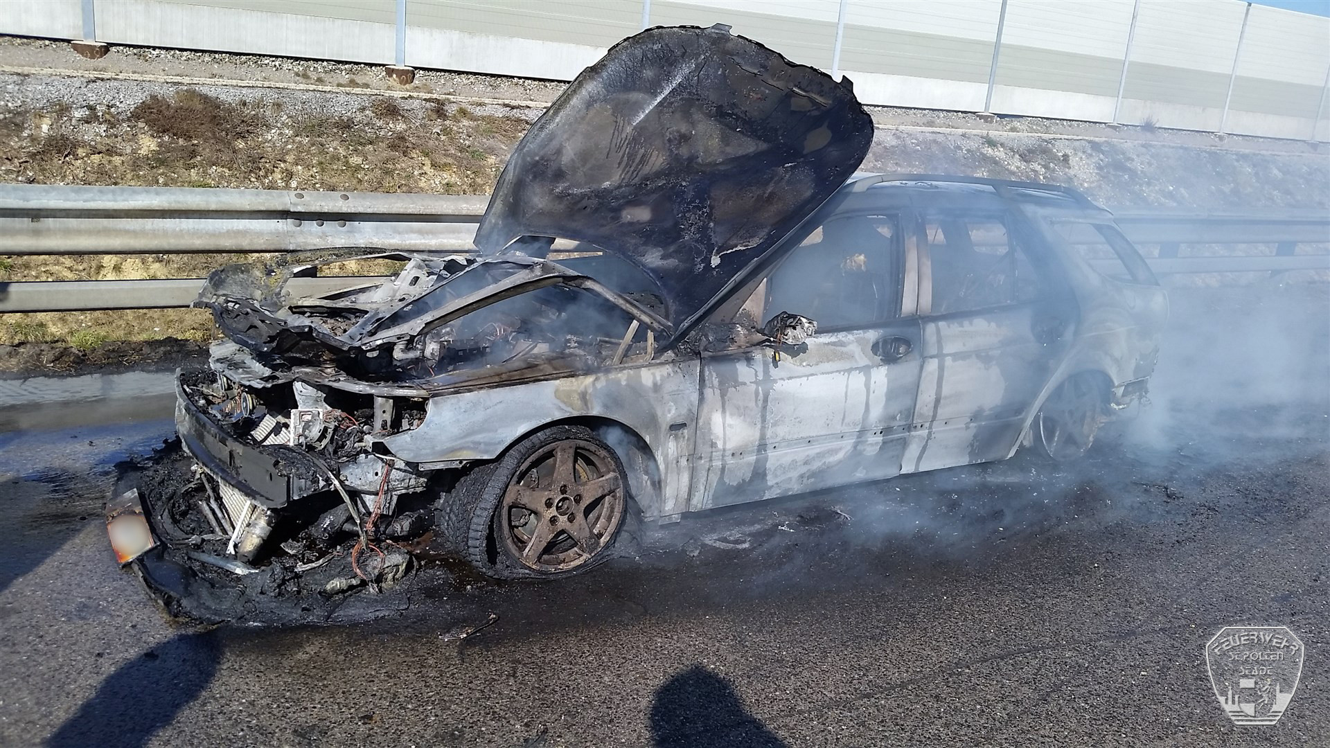 2019 02 28 Fahrzeugbrand A1 2