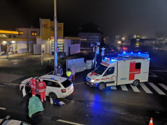 2019 11 21 Menschenrettung nach VU Mariazellerstra  e  1 