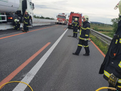 2020 08 18 LKW Unfall mit Gefahrguttransporter  2 