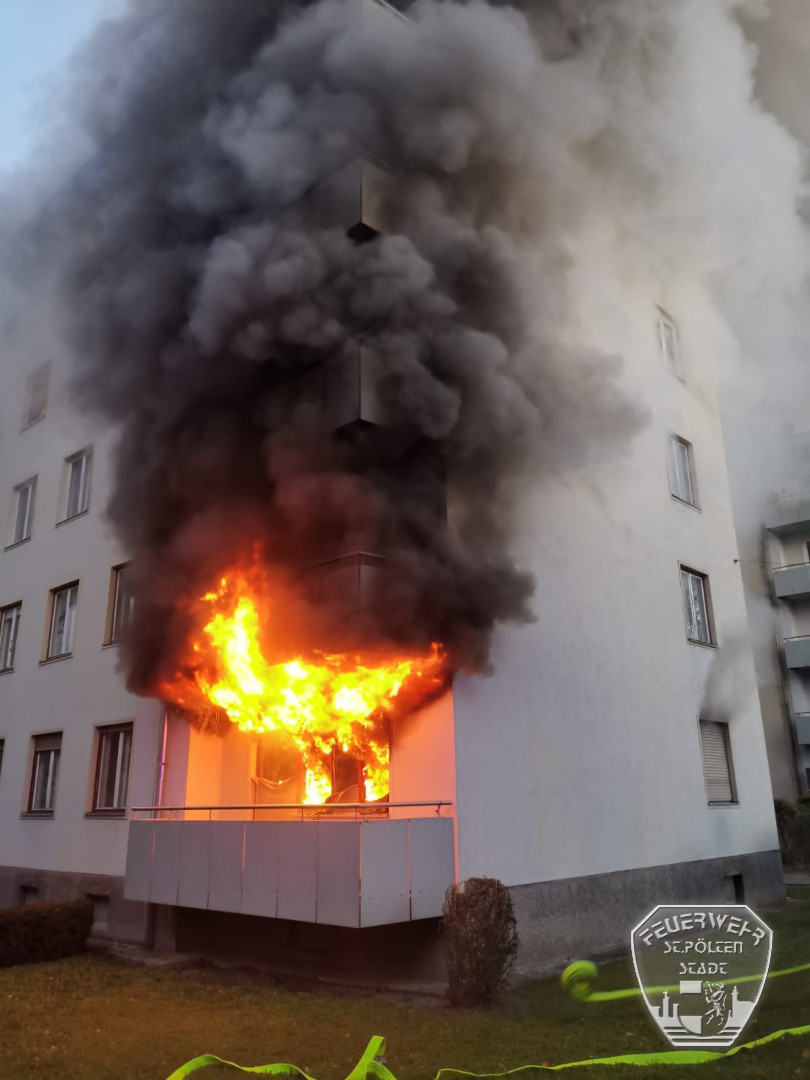 2020 09 18 Wohnung in Vollbrand  1 