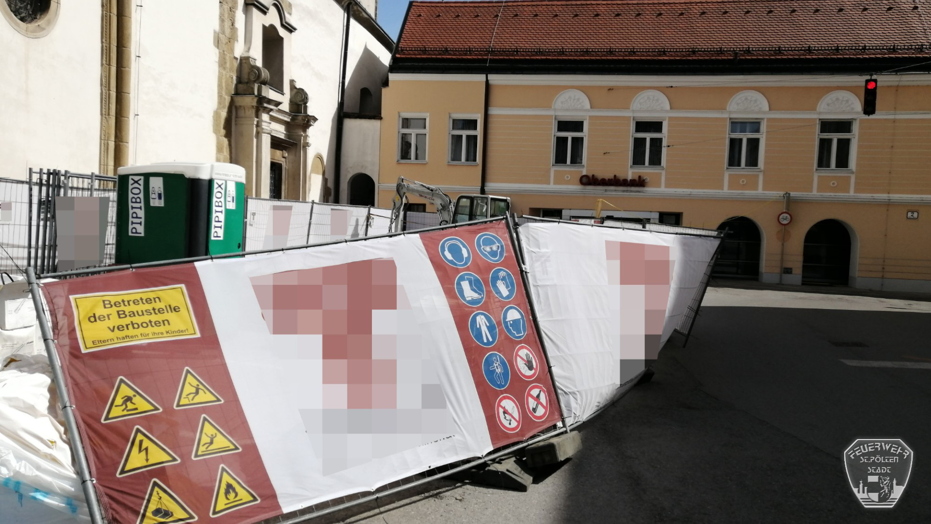 2021 04 05 Umgest  rzter Bauzaun Domplatz  2 