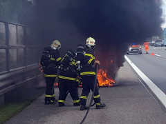 2017 07 04 Fahrzeugbrand A1 2